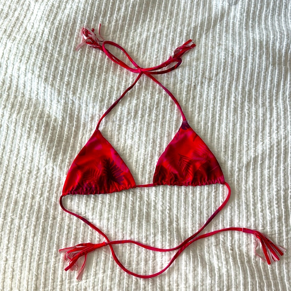 Acacia bikini top